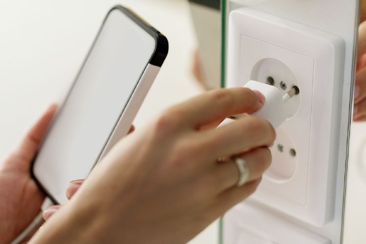 cuánto cuesta cargar el móvil cuánto cuesta cargar el móvil