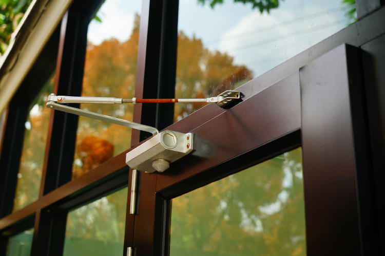 puerta negocio puerta negocio