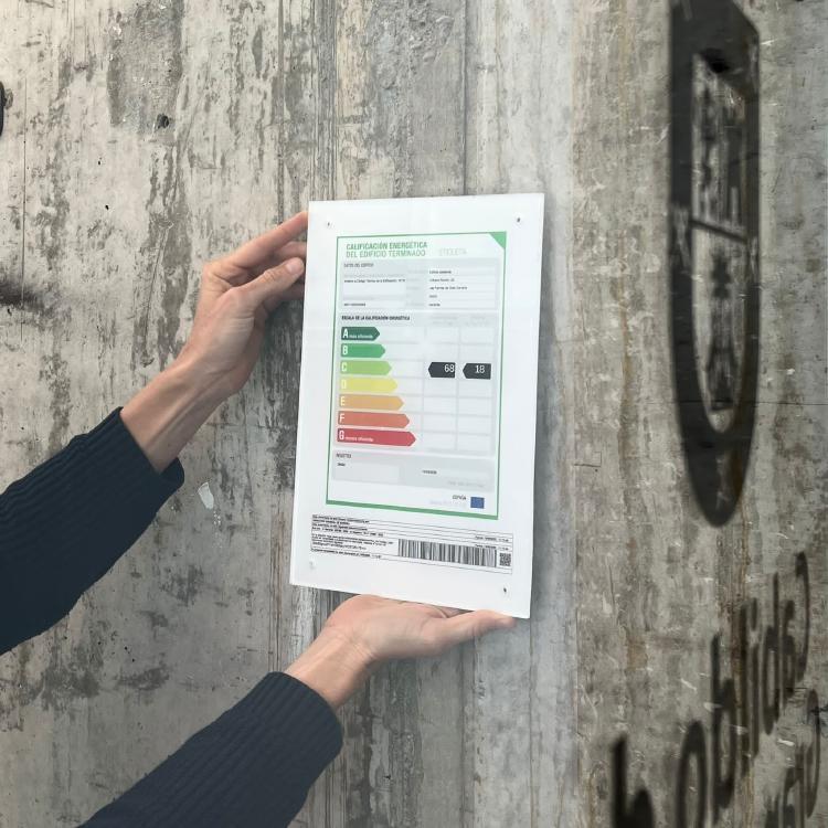 FqTjEI XgAgrslr FqTjEI XgAgrslr