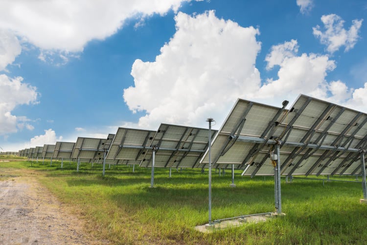 Paneles solares bifaciales: funcionamiento y todas sus ventajas Paneles solares bifaciales: funcionamiento y todas sus ventajas