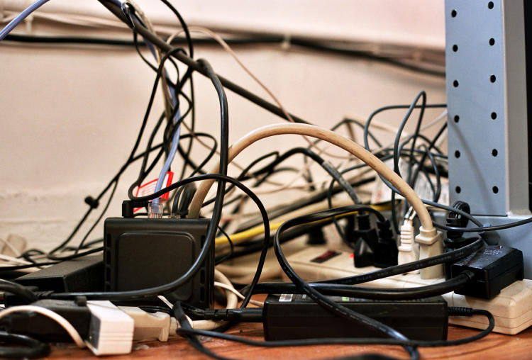 Muchos enchufes Muchos enchufes