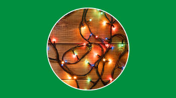 Luces LED de Navidad, ahorro de energía en decoración navideña.