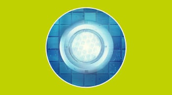 Iluminación de piscinas con luces LED