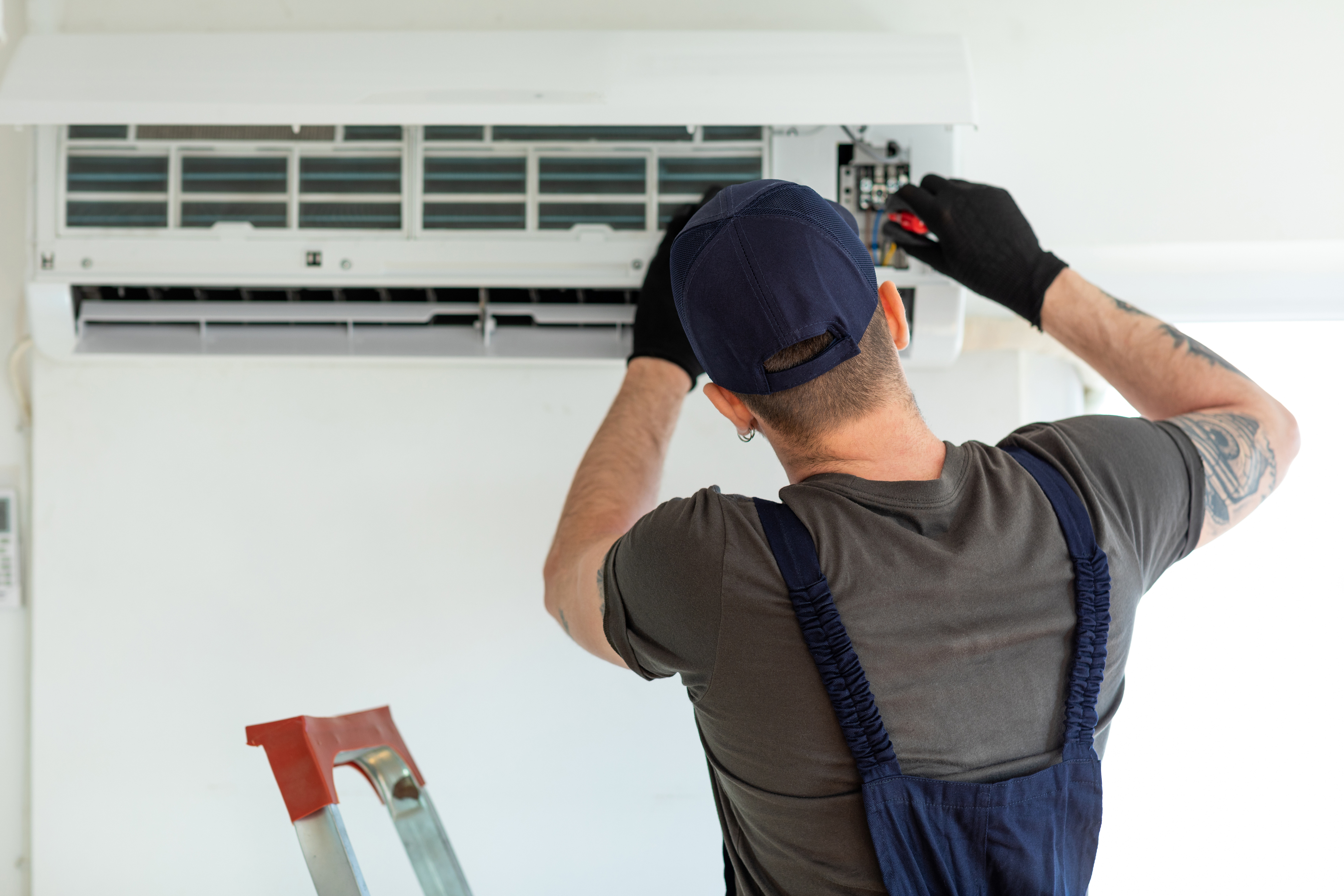 Guía rápida para reducir el uso de aire acondicionado en espacios públicos