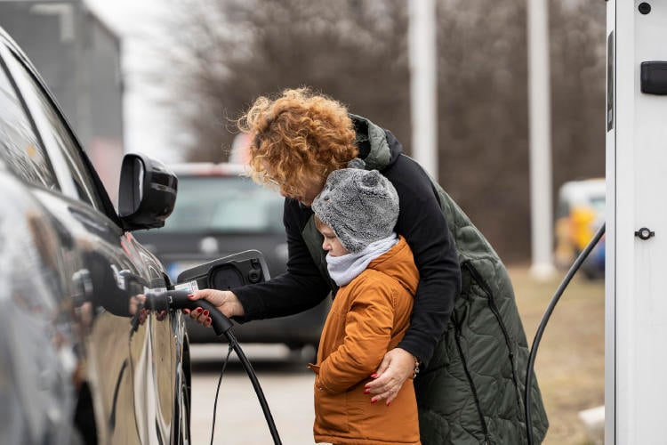 Cómo preparar tu coche eléctrico para frío extremo Cómo preparar tu coche eléctrico para frío extremo