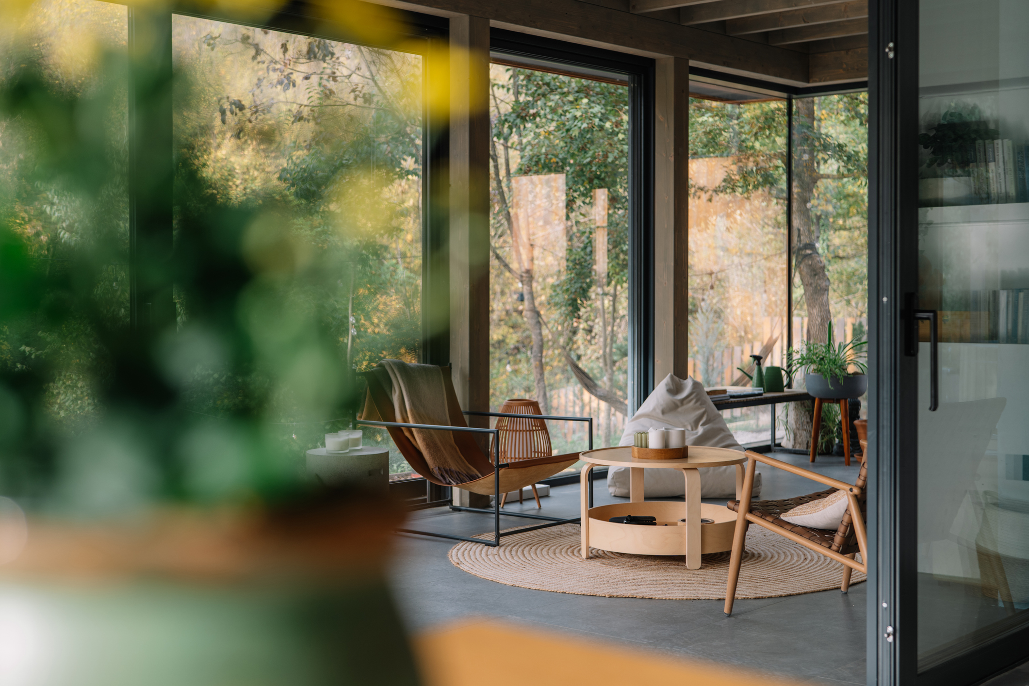 Ventanas fotovoltaicas: genera energ&iacute;a con el cristal de tu sal&oacute;n