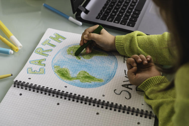 Educación ambiental: guía para hogares y empresas Educación ambiental: guía para hogares y empresas