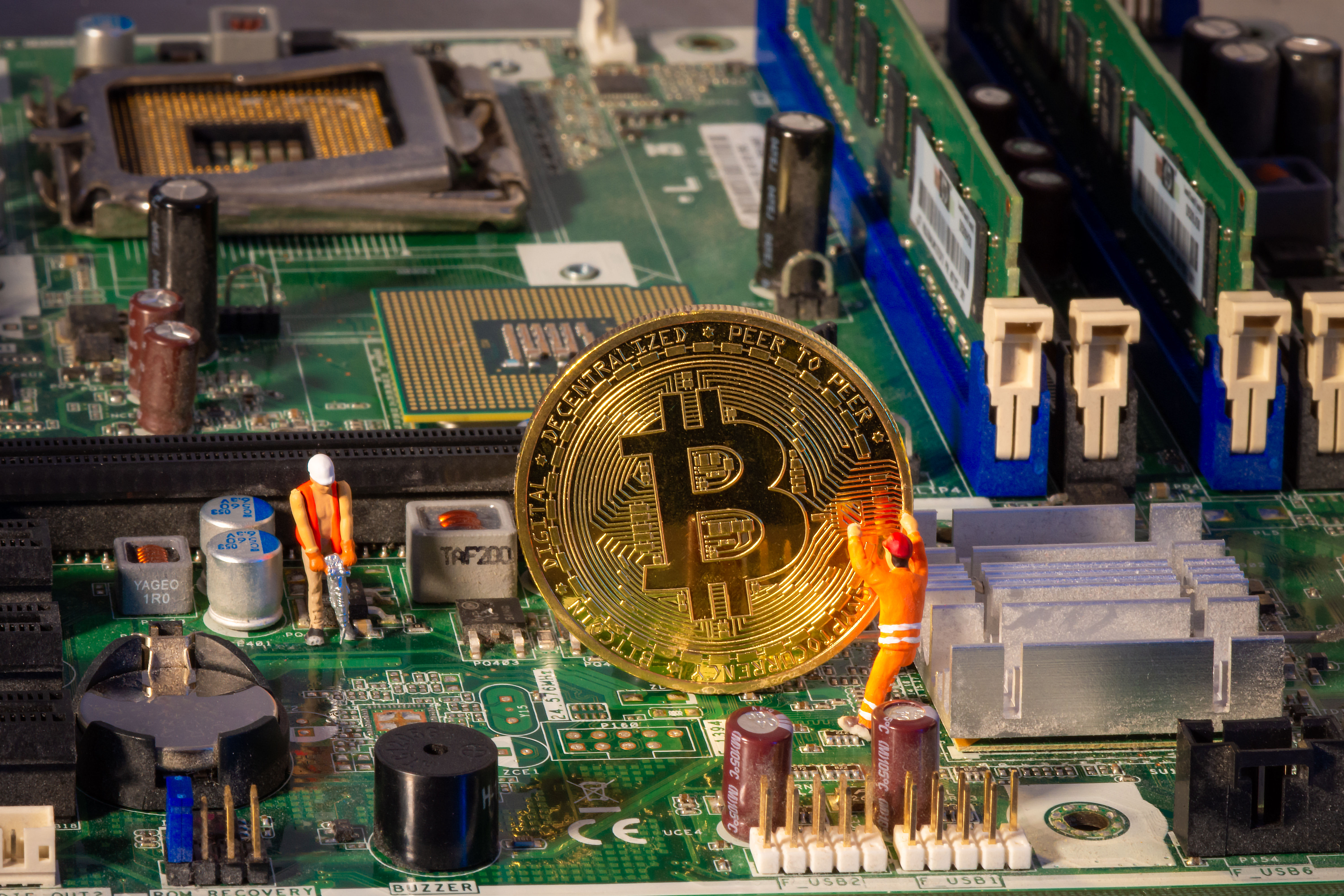 El drama de las criptomonedas: ¿minar daña el planeta?