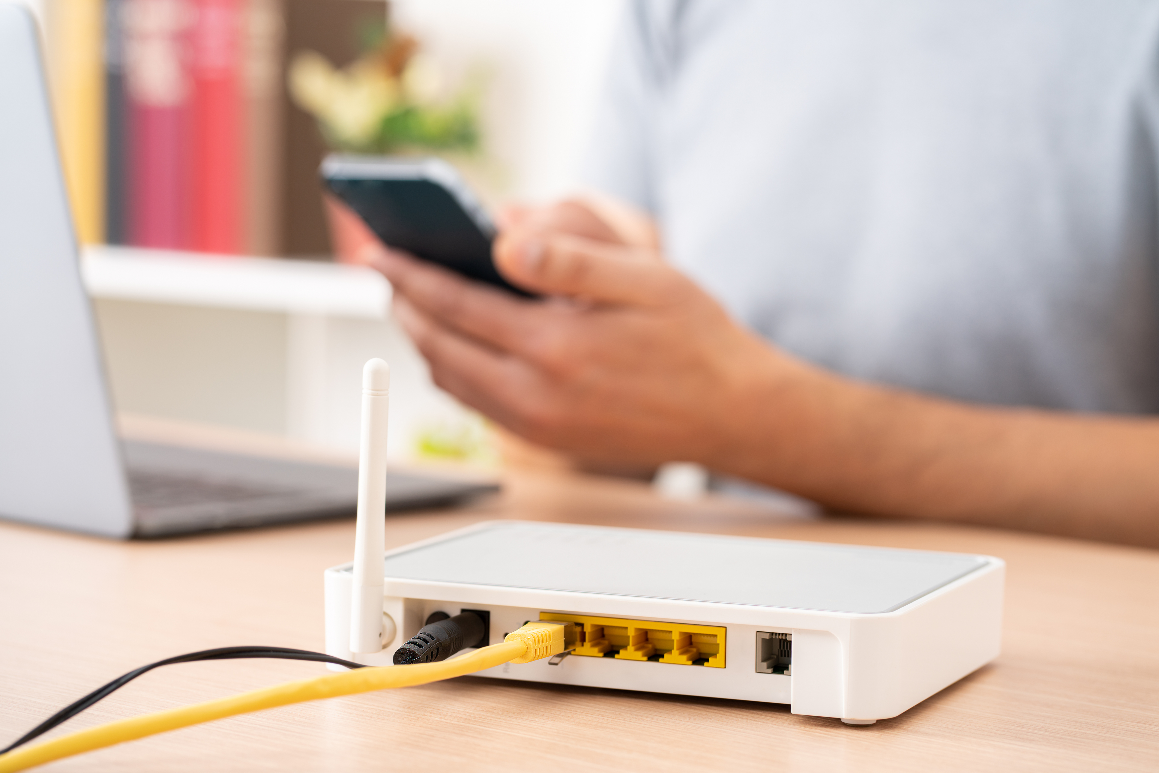 &iquest;Cu&aacute;nto consume un router? Descubre el coste real de tu Wi-Fi 
