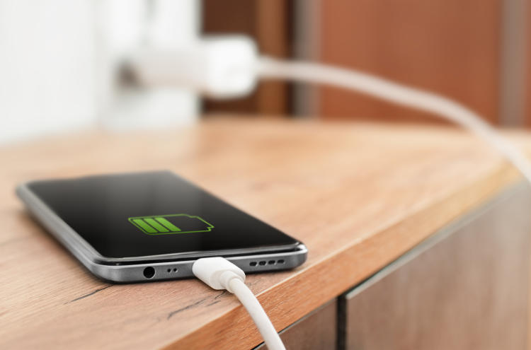 Cómo ahorrar energía con tus aparatos tecnológicos en casa Cómo ahorrar energía con tus aparatos tecnológicos en casa