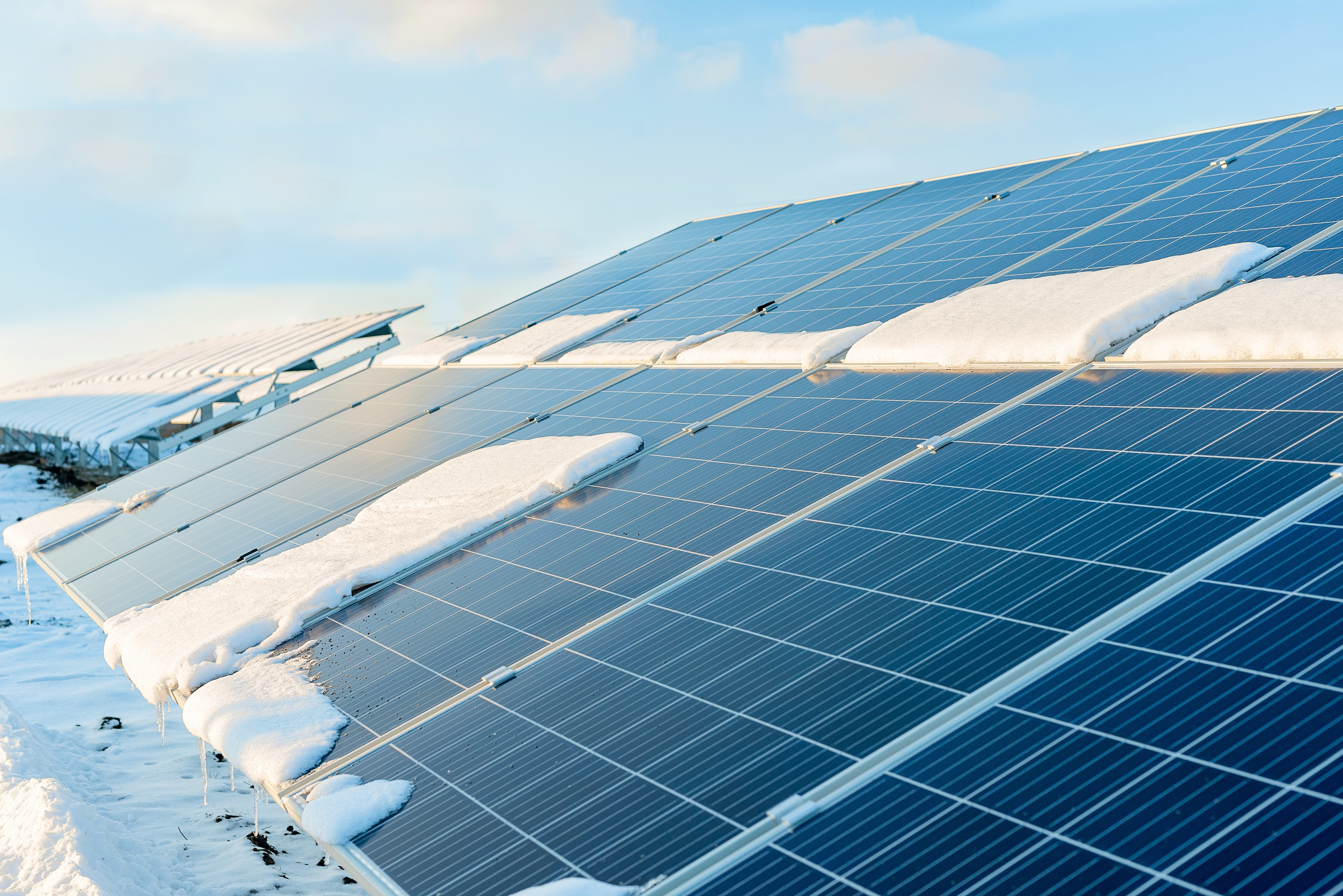 ¿Es rentable instalar placas solares en invierno?