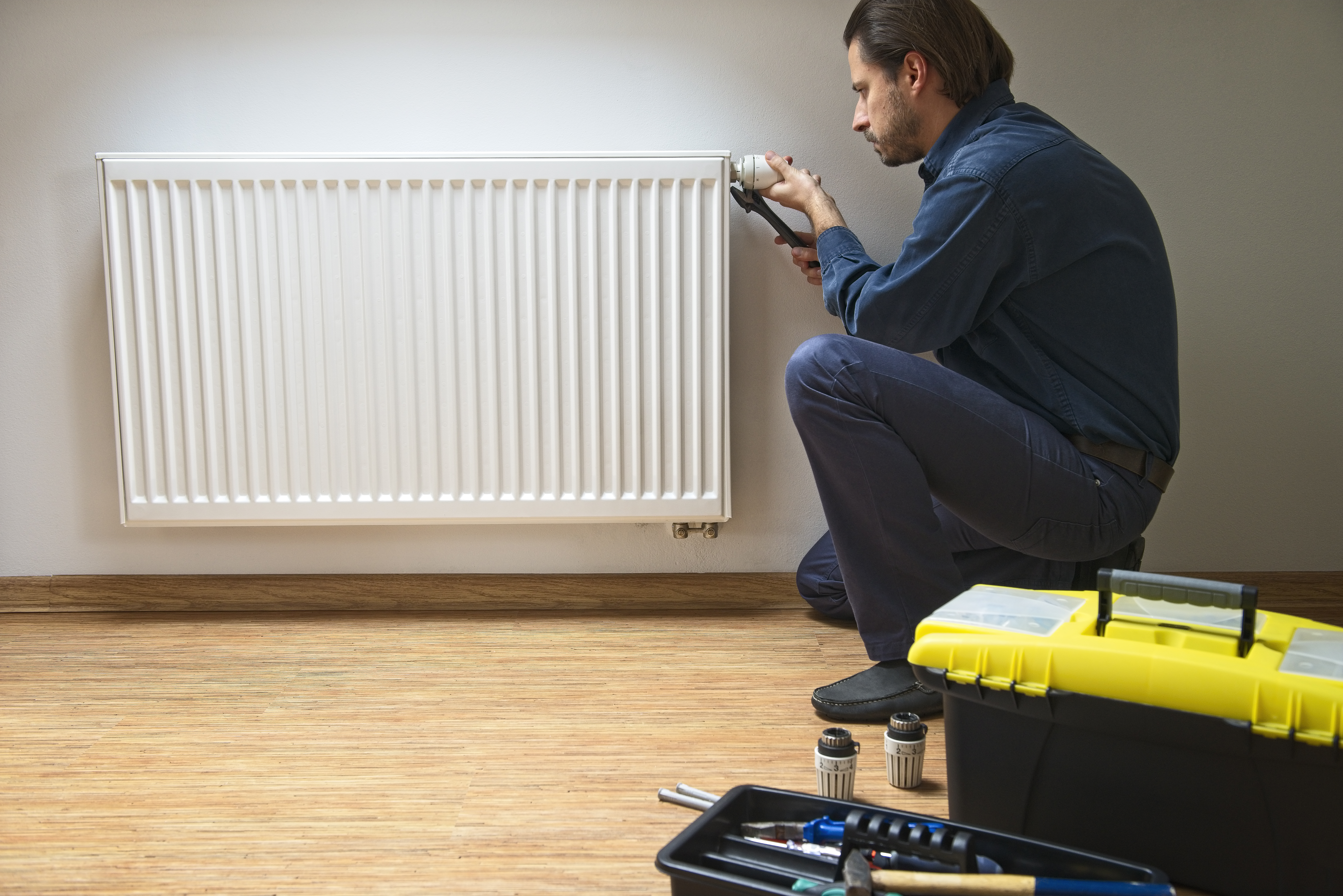 Cómo ahorrar energía en la factura de la luz durante el otoño