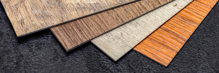 Suelo laminado o suelo vinílico: cuál elegir para ahorrar Suelo laminado o suelo vinílico: cuál elegir para ahorrar