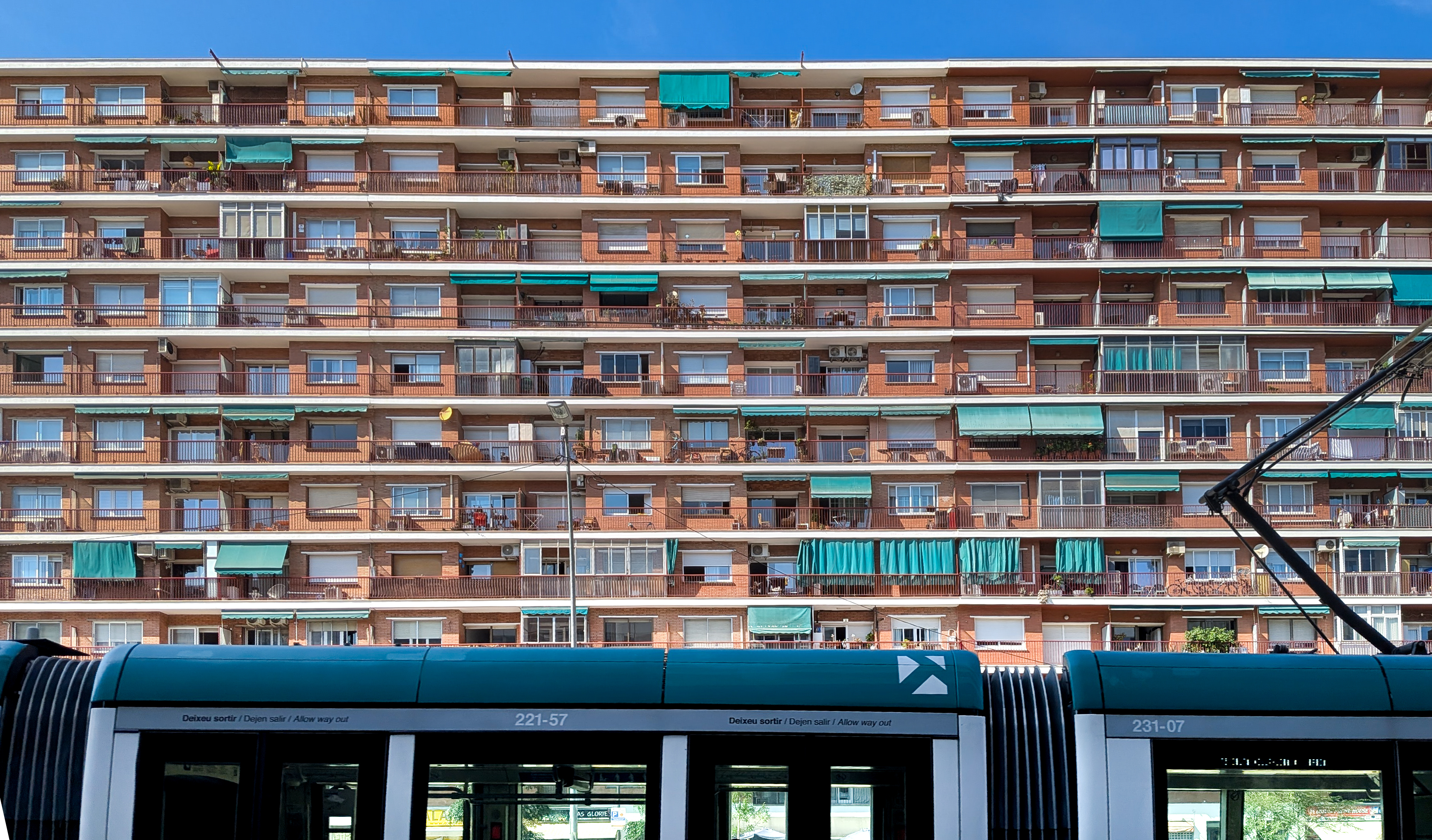 Persianas, toldos y cortinas: c&oacute;mo influyen en el consumo energ&eacute;tico