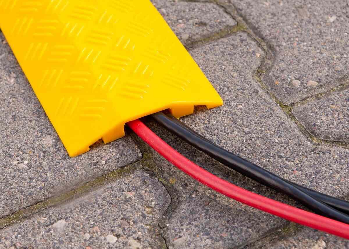 Otros consejos para proteger cables eléctricos