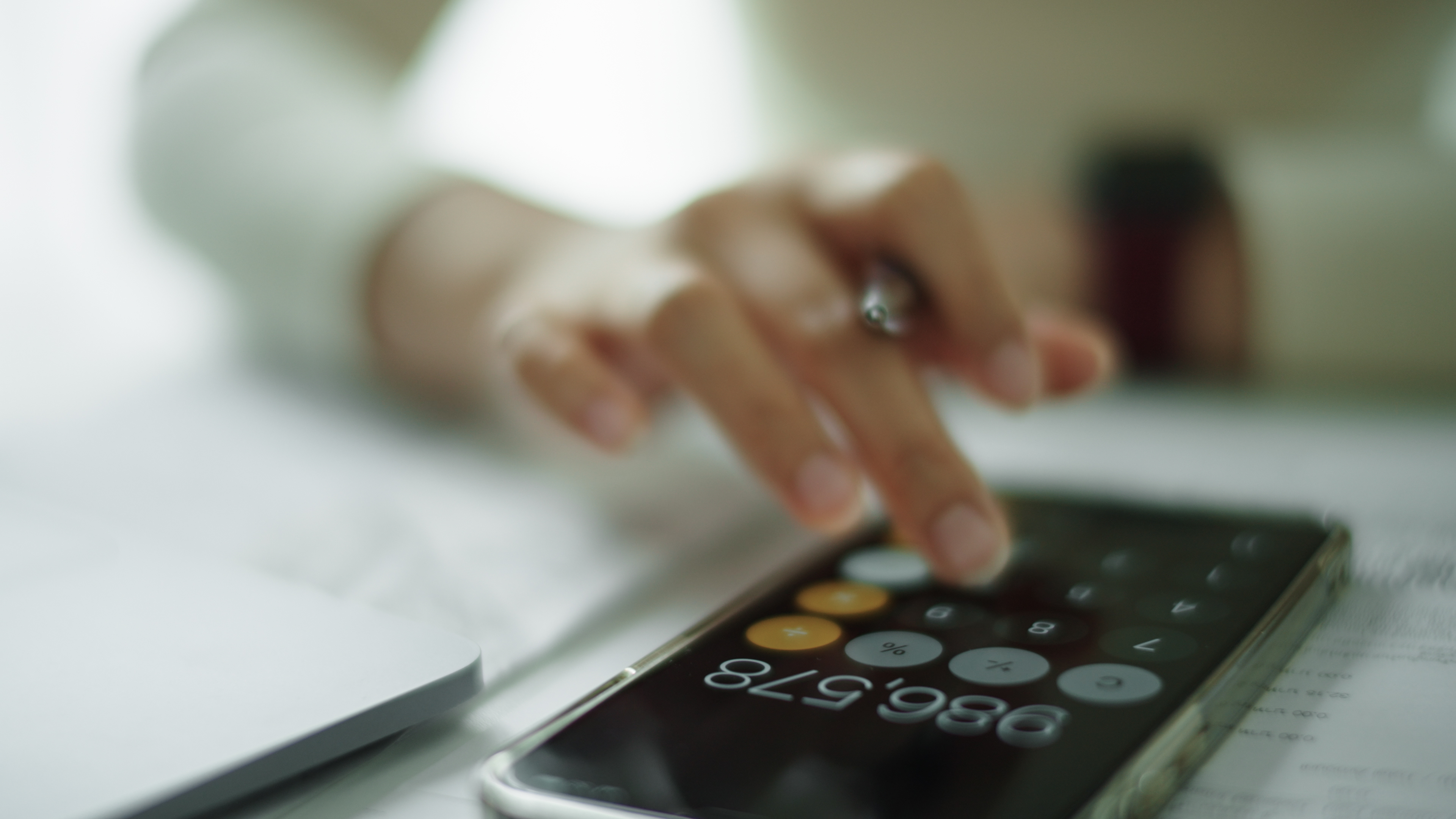 Claves para entender y gestionar mejor tu consumo de energ&iacute;a con herramientas digitales