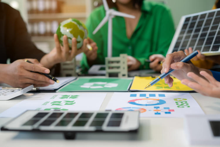 Robots: ¿cómo ayudan a combatir el cambio climático? Robots: ¿cómo ayudan a combatir el cambio climático?