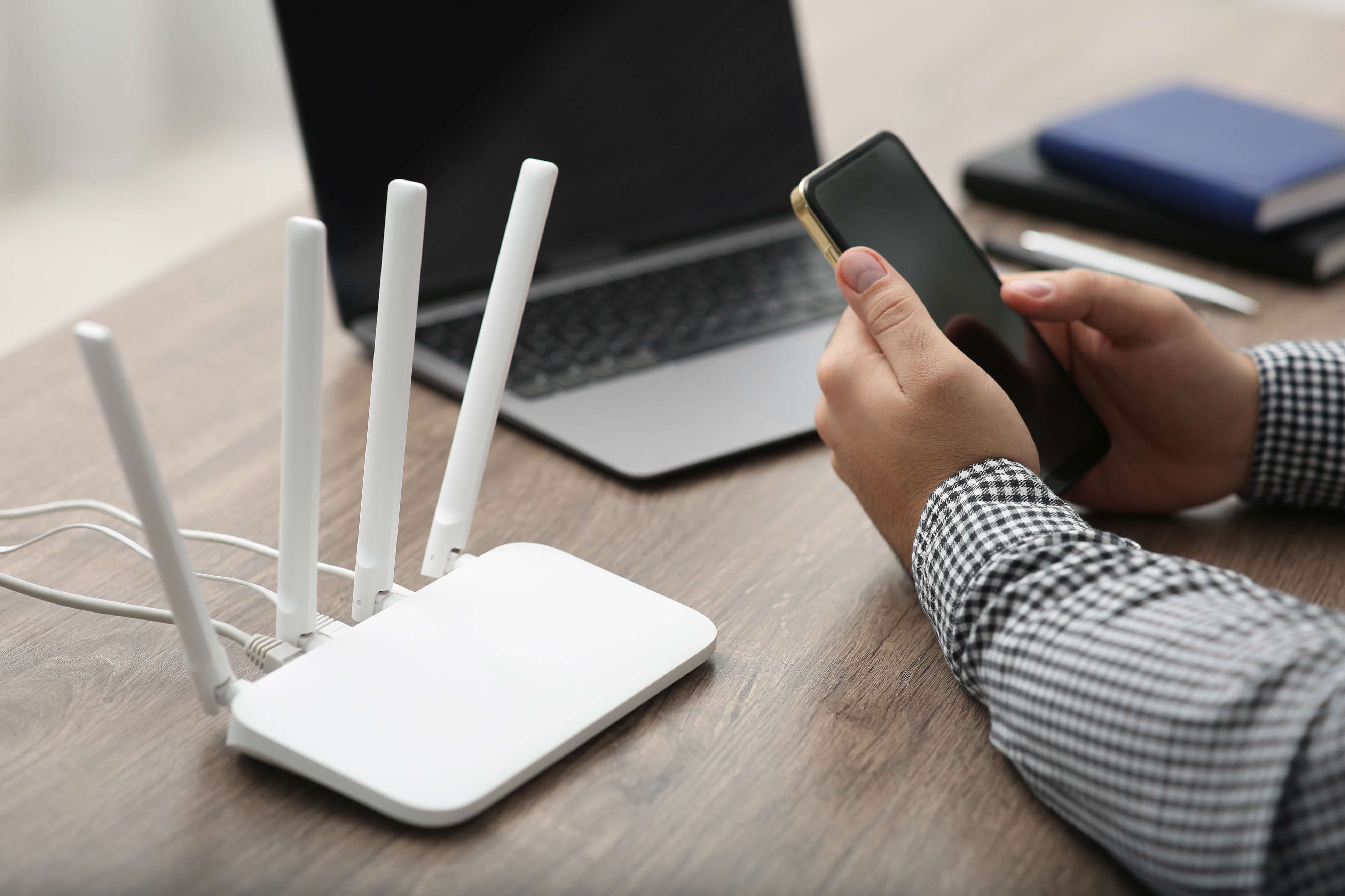 &iquest;Cu&aacute;nto consume un router? Descubre el coste real de tu Wi-Fi 