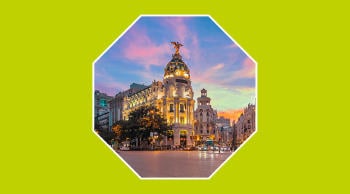 Iluminación adaptativa en espacios públicos: eficiencia y seguridad