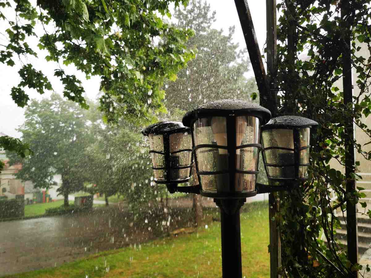 Temperatura de la luz de una lampara solar